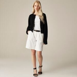 J. Crew 9" pleated heritage chino short - Size 8